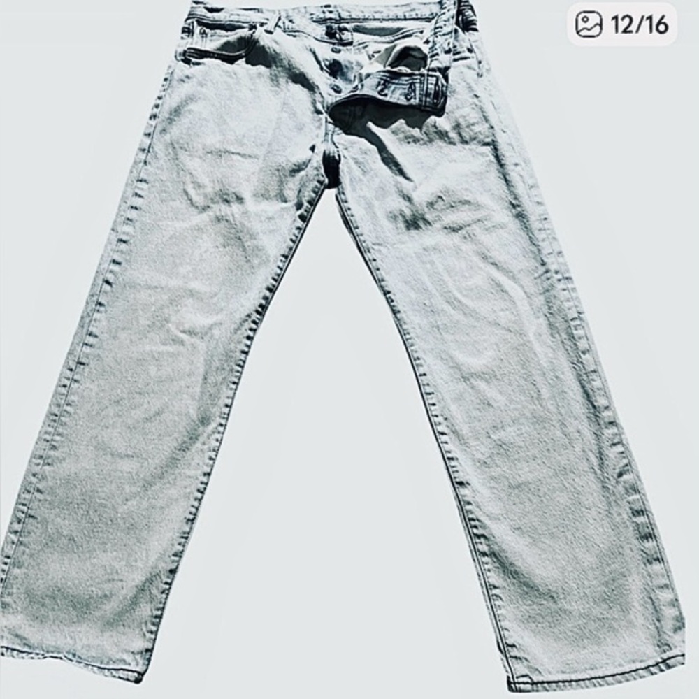 Vintage Authentic Levis Straight 501 ‘ 93  (Year1993 )Size36X30 Light wash